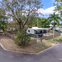 DJI_0697-MV3-19 BOWEN-Edit_SOC1
