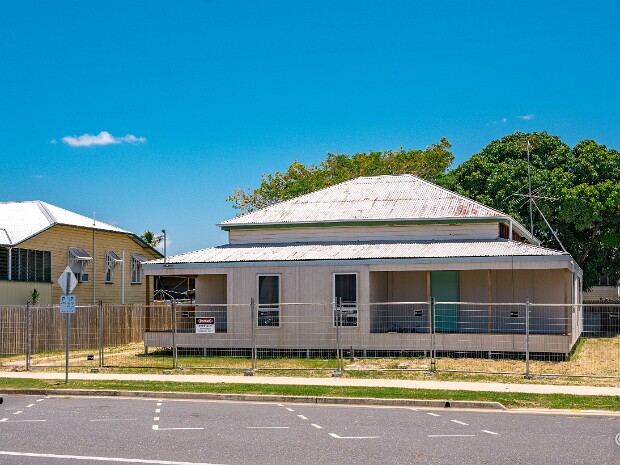 84 ALMA STREET, ROCKHAMPTON CITY.