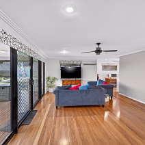 _JC73838-8 MURLAY-Edit_SOC1